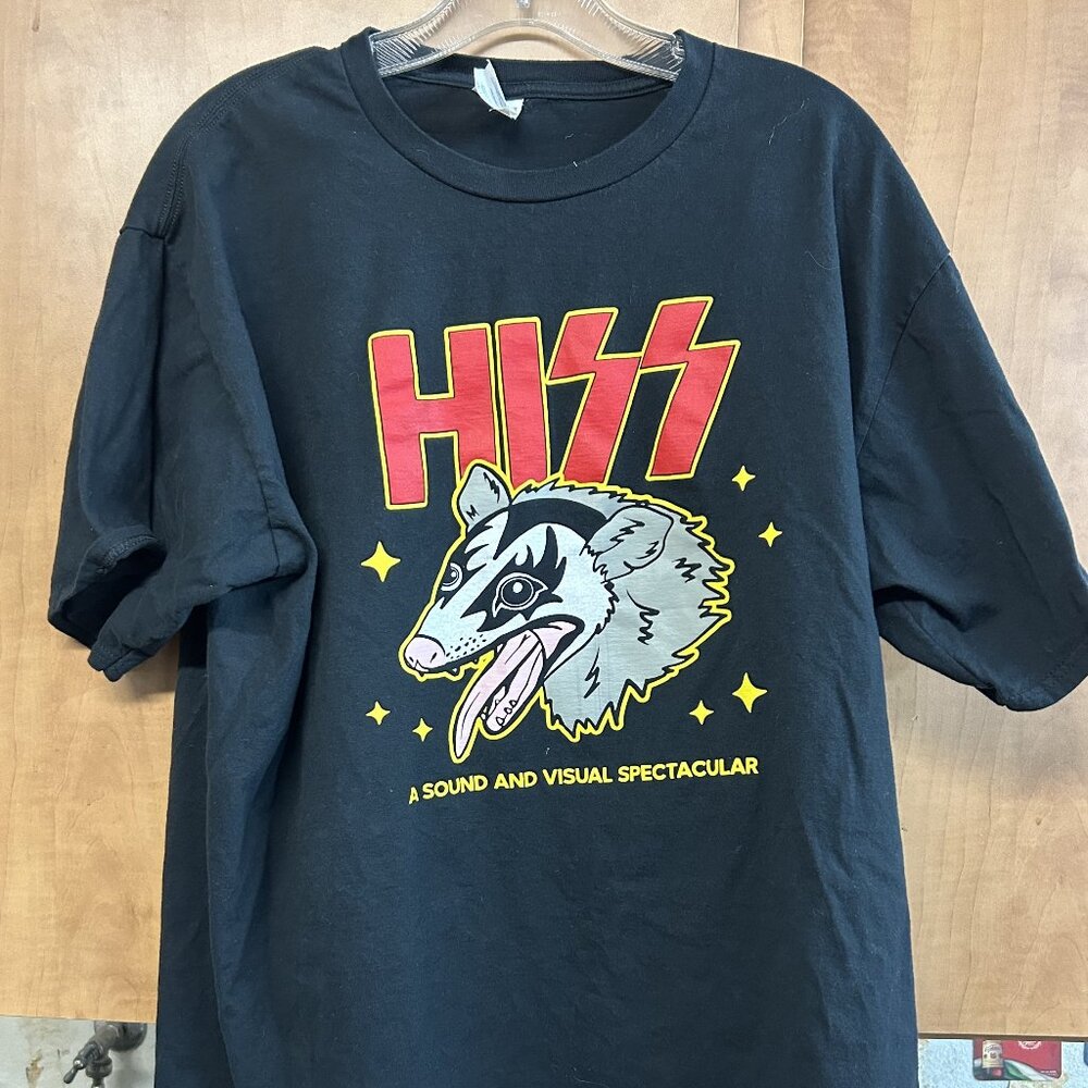 Possum HISS Tshirt